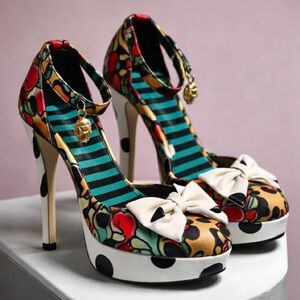 Iron Fist Platform Heels 7 NIB 💀 Skull Charm Polka Dot Bow Pumps Rare Boutique